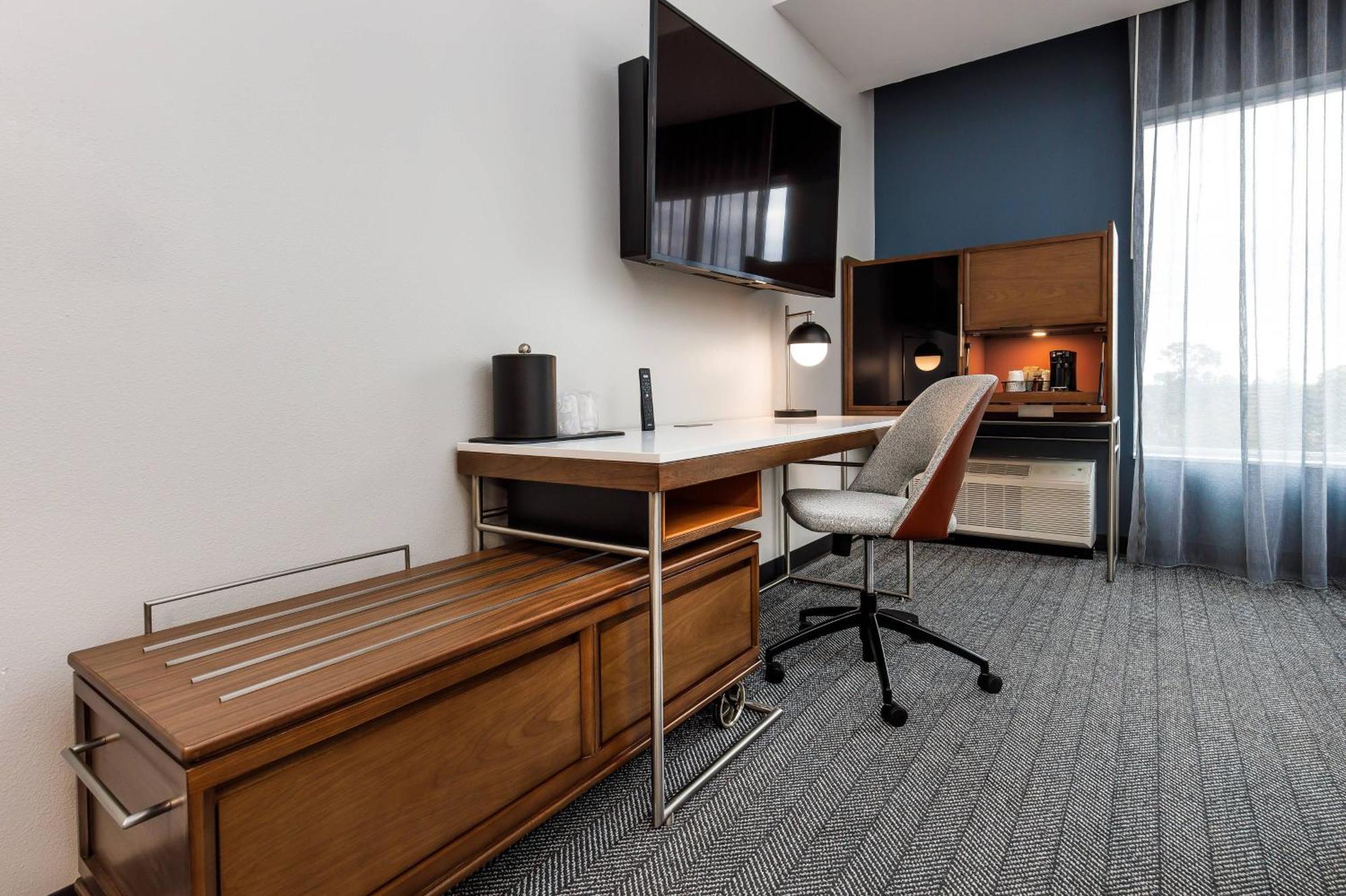 ホテル Courtyard By Marriott Pensacola I-10 West エクステリア 写真