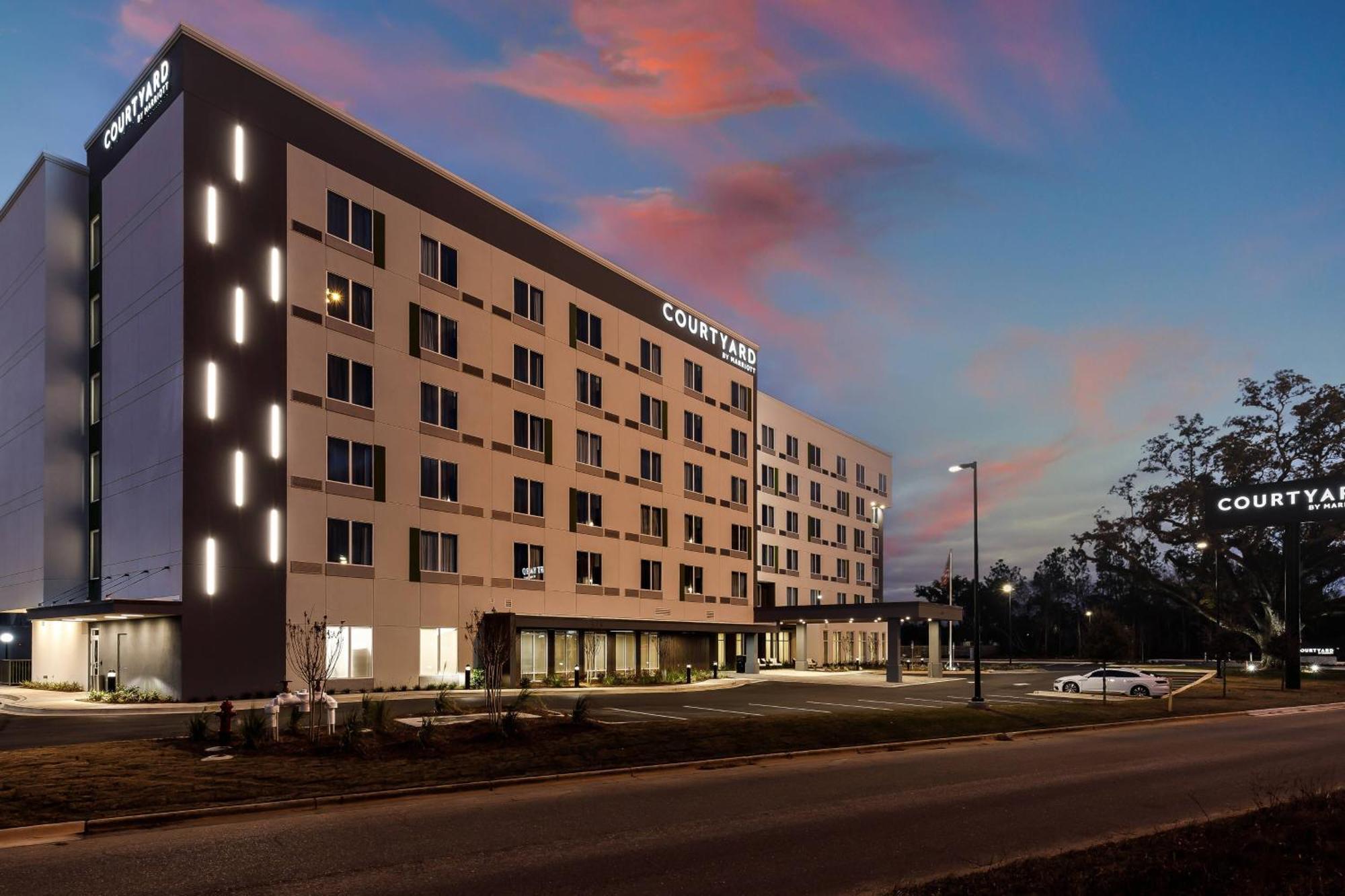 ホテル Courtyard By Marriott Pensacola I-10 West エクステリア 写真