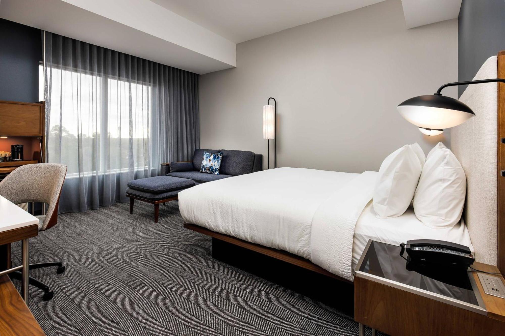 ホテル Courtyard By Marriott Pensacola I-10 West エクステリア 写真