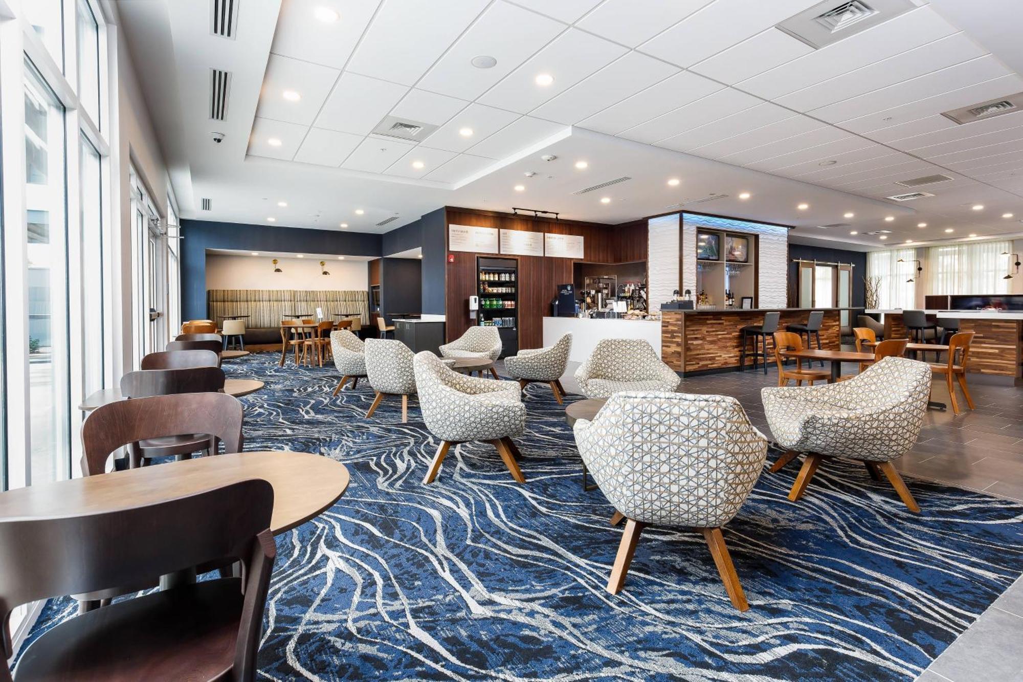 ホテル Courtyard By Marriott Pensacola I-10 West エクステリア 写真